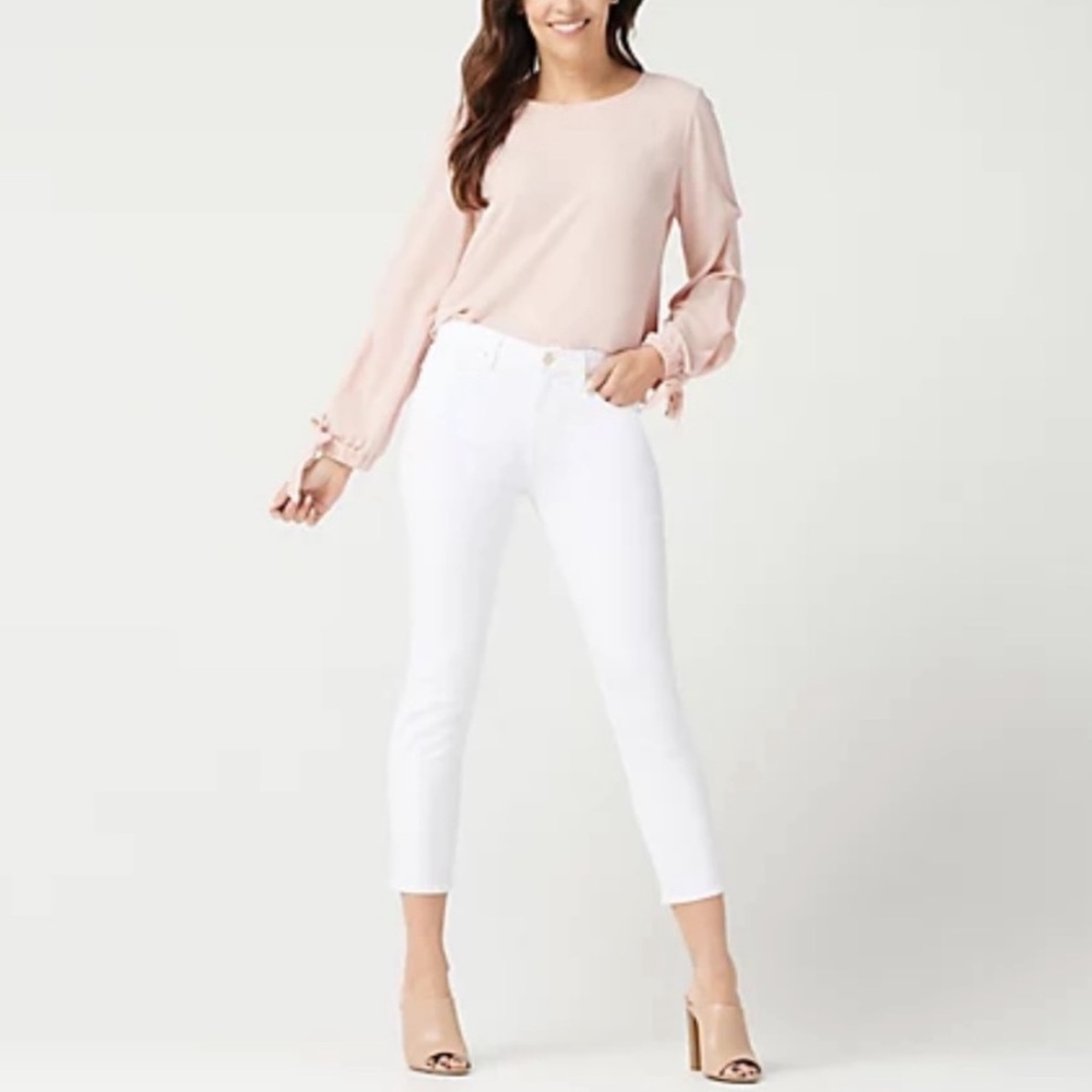 JEN7 Cropped Ankle Jeans White Size 4